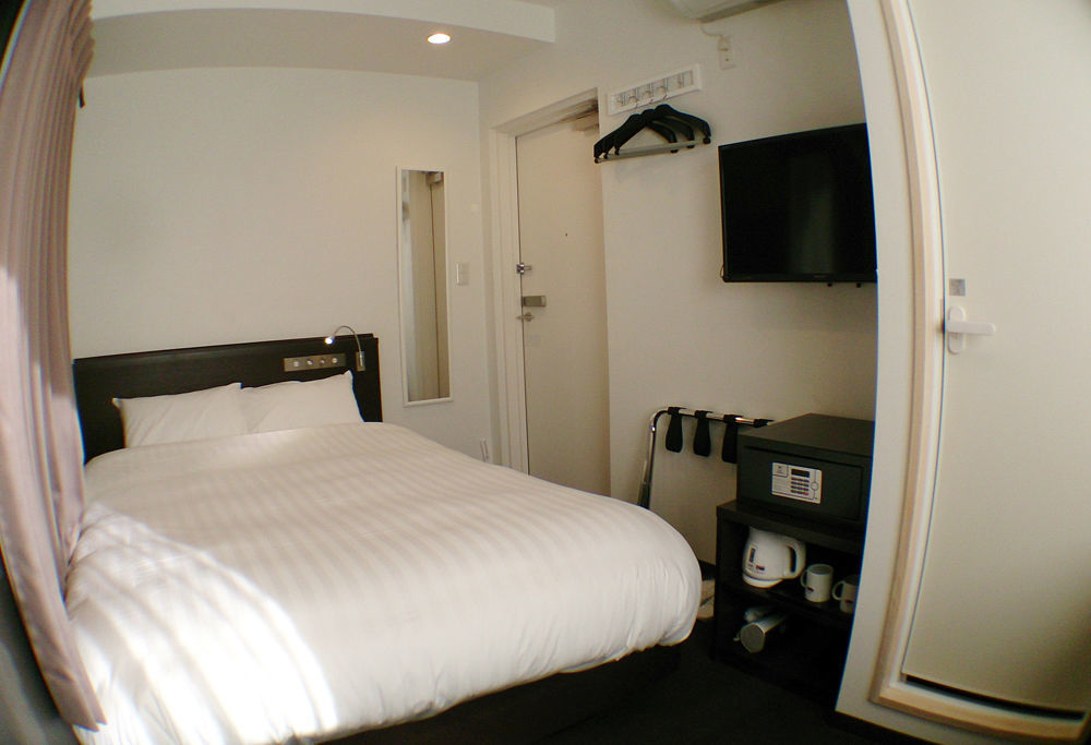Akasaka Crystal Hotel (Adults Only) Tōkyō Extérieur photo